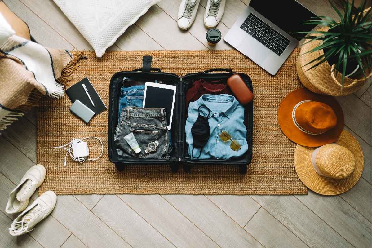 Ultimate Travel Essentials Checklist for Beginners