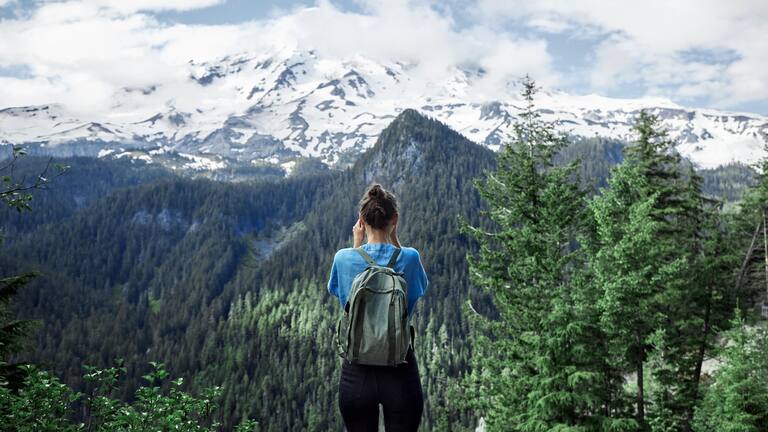 Why Traveling Off-Season Saves Money and Stress