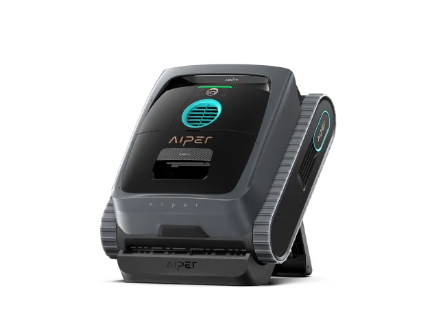 Aiper: A Guide to Choosing Between Robotic Pool Cleaners, Skimmers, and Handheld Vacuums